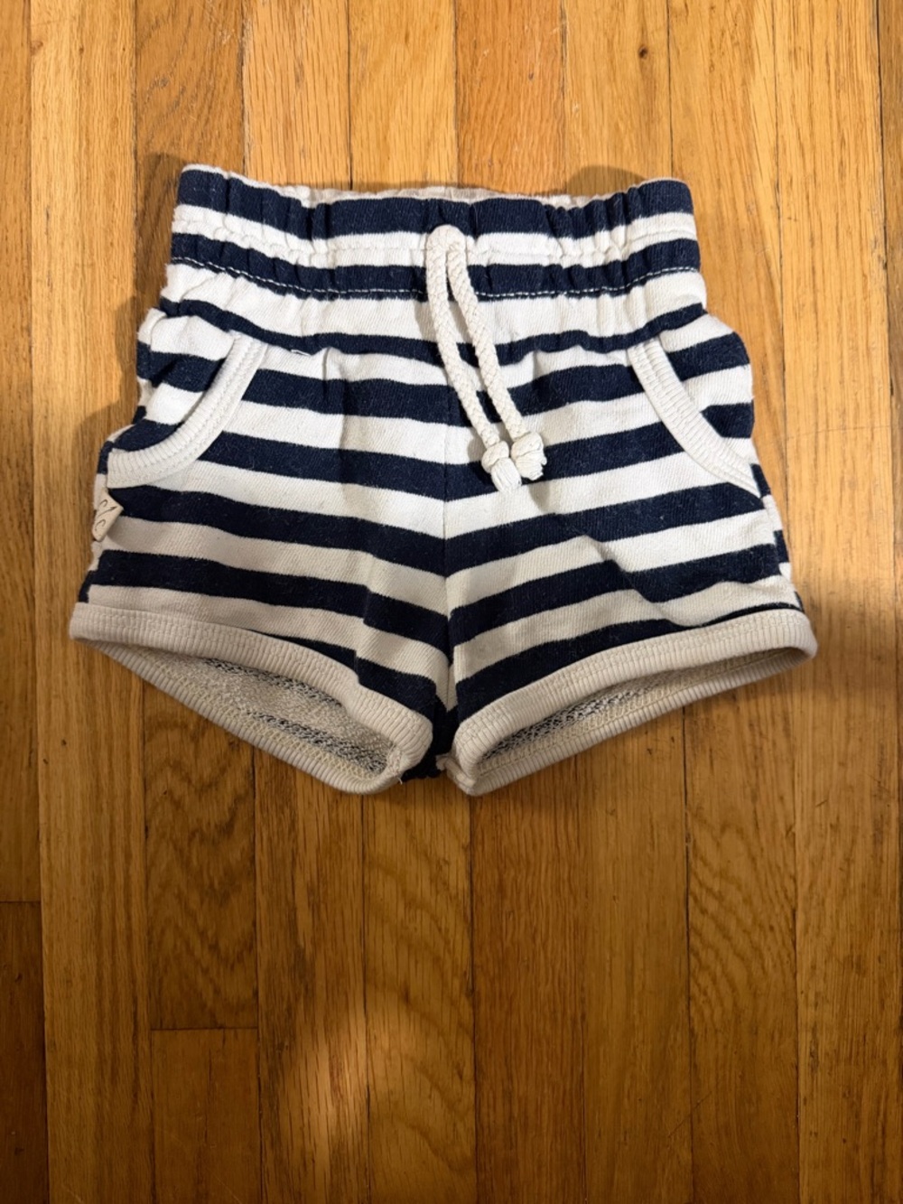 Childhoods 12/18 Navy/white striped shorts